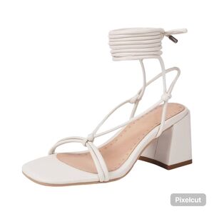 New Customer Return Size 9 square toe White Strappy Heels